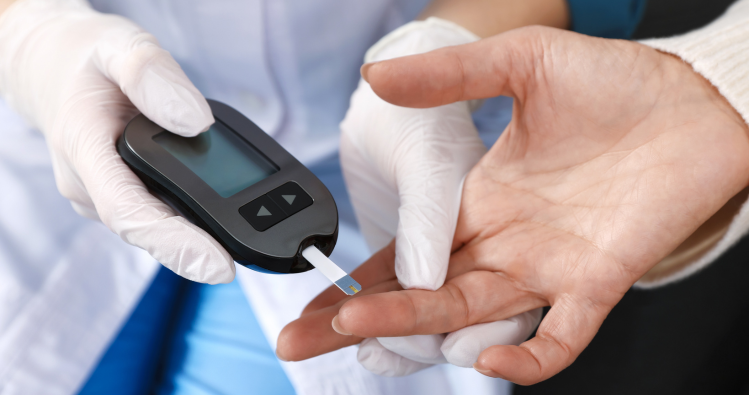 Importance de surveiller la glycémie chez la femme